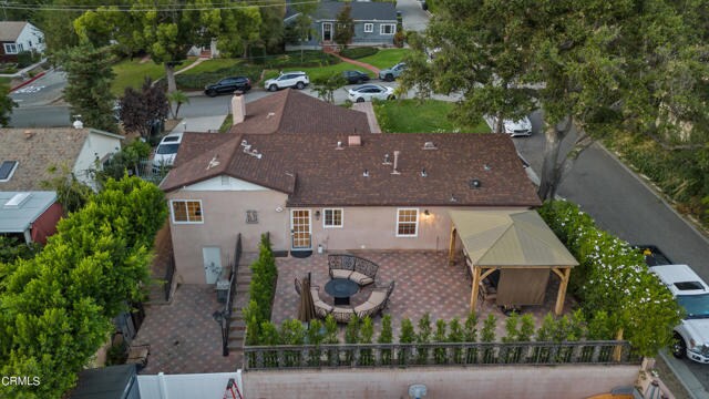 Building Photo - 1830 Oakwood Ave