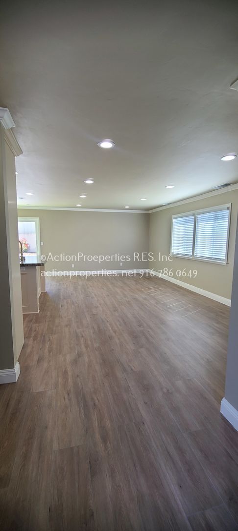 Building Photo - Absolutley Stunning Rocklin All New 3 Bedr...