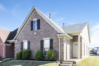 Building Photo - 6799 Showboat Ln