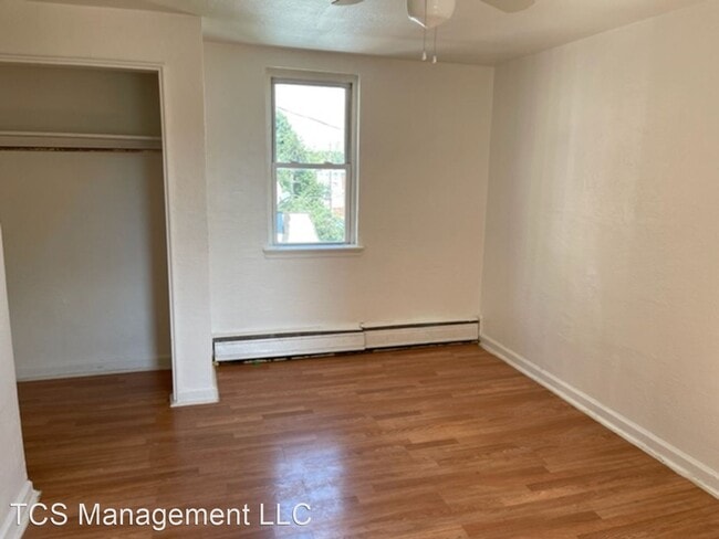Building Photo - 1 br, 1 bath House - 5016 Griscom St #E