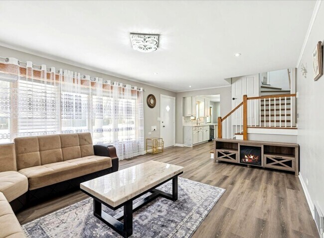 Foto del edificio - 507 S Waterman Ave