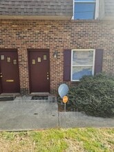 Building Photo - 2116 Belle Terra Rd