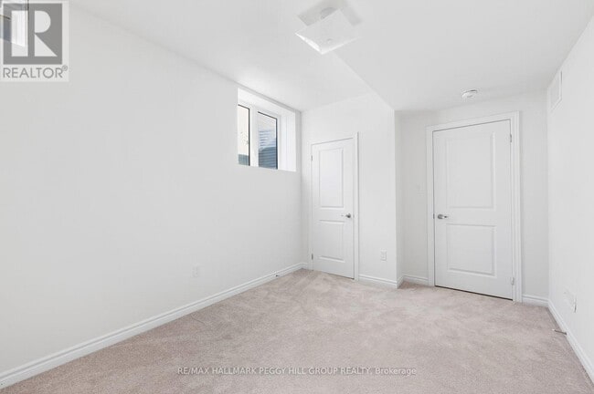 Building Photo - 100 Nottingham Rd