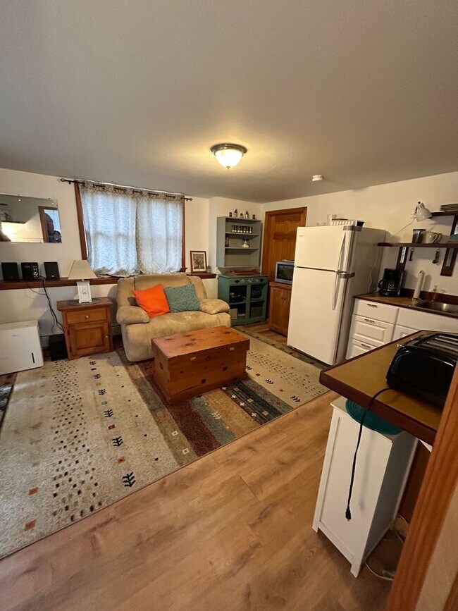 Foto del edificio - Marstons Mills One Bedroom