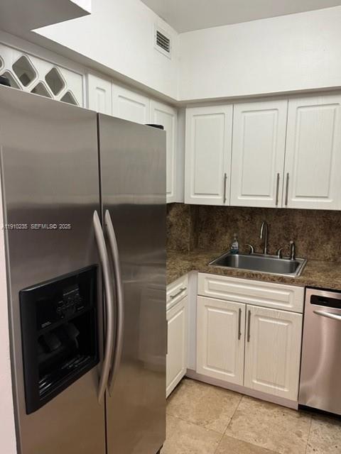 Foto del edificio - 7441 Wayne Ave