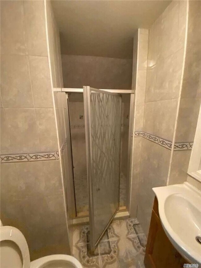 Foto del edificio - 86-32-86107 107th St