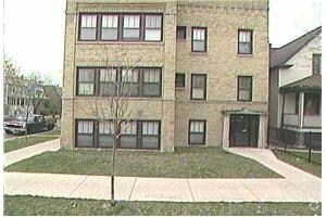 Building Photo - 3501 W WRIGHTWOOD