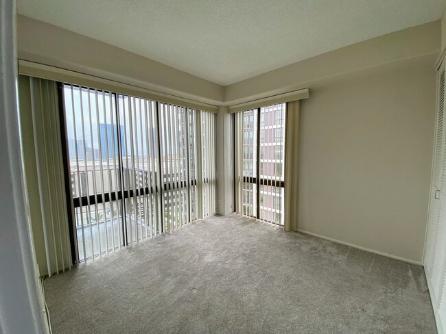 Building Photo - 346TAY