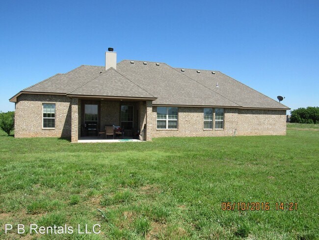 Building Photo - 4 br, 2.5 bath House - 6313 SW 112th Street