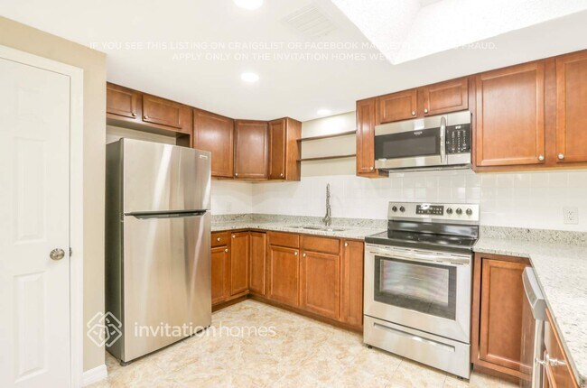 Foto del edificio - 7410 Ivanhoe Dr