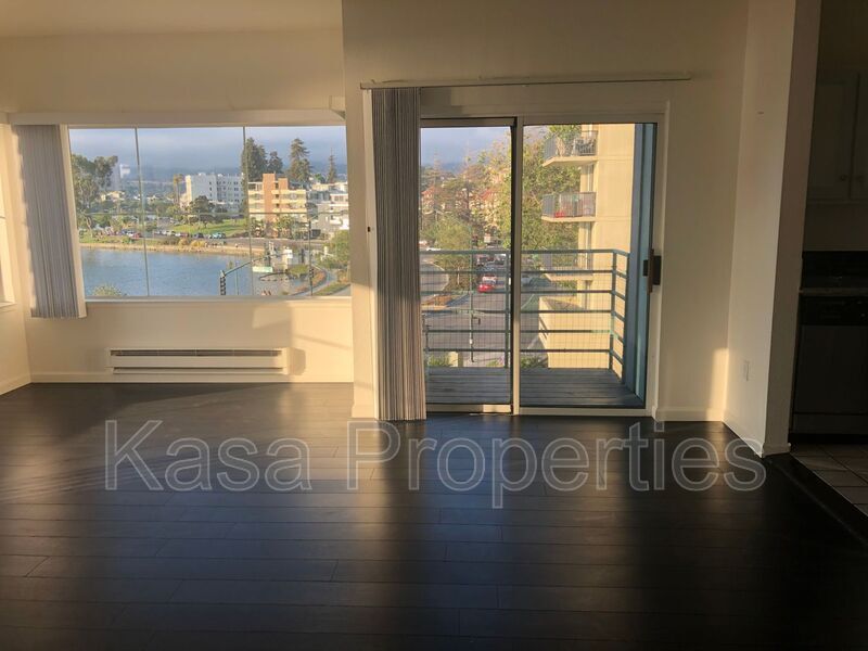 Foto principal - 1524 1st Ave