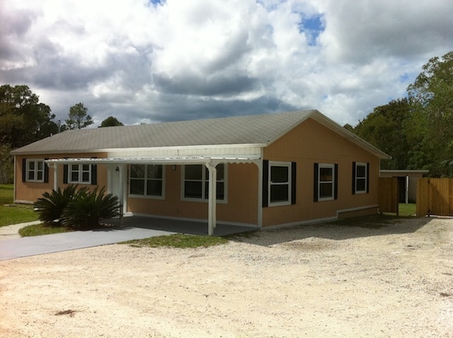 Foto del edificio - 2214 Peach Dr