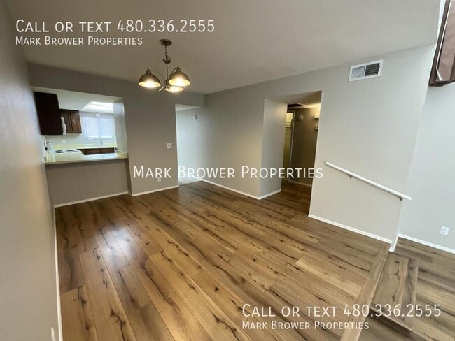 Photo - 3229 S Fairfield Dr House