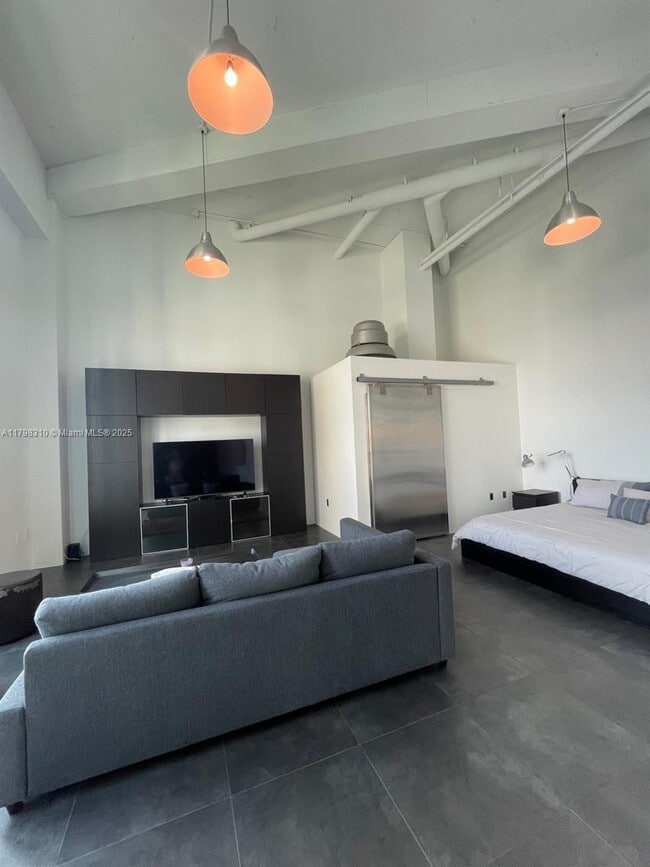 Building Photo - 9055 SW 73rd Ct