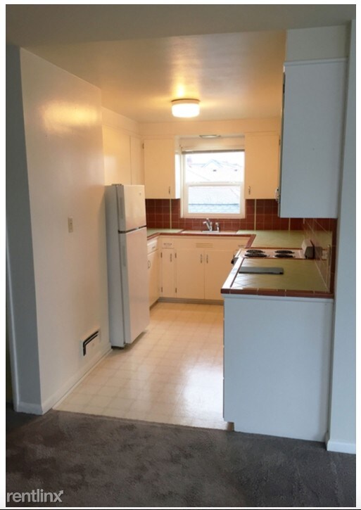 Building Photo - 1115 N 78th St