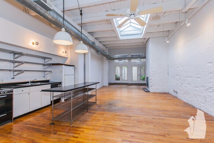 Foto principal - 3322 N Ravenswood Ave