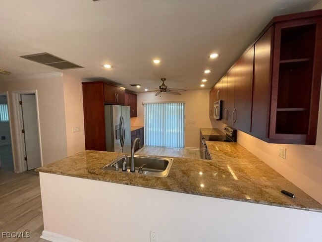 Foto del edificio - 2205 SW 2nd Terrace