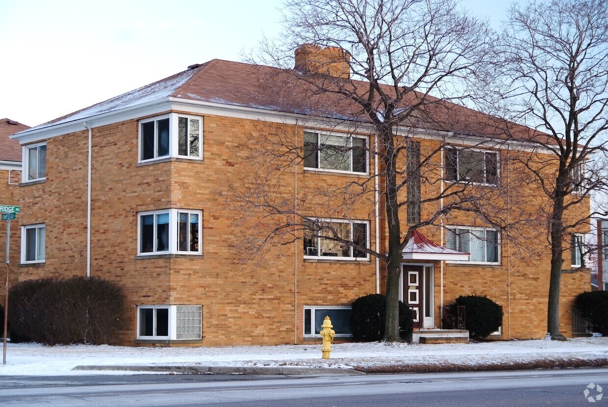 Primary Photo - 5939 Ridge Rd
