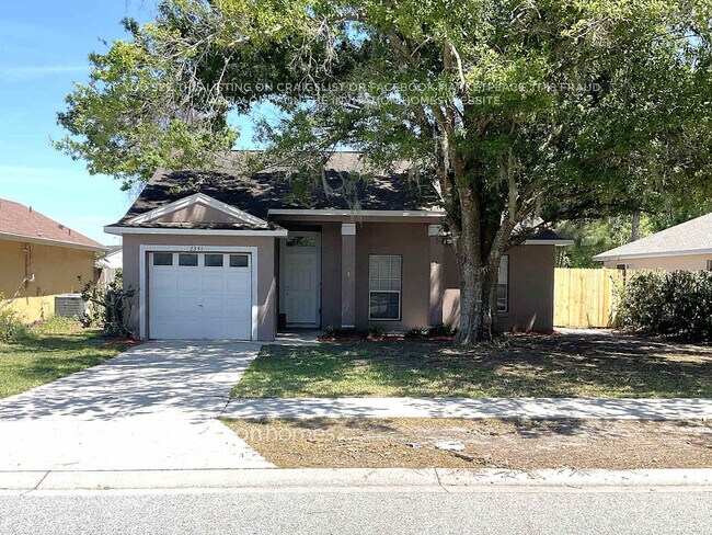 Building Photo - 2341 Donegan Pl