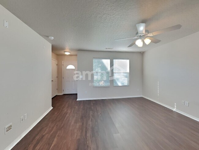 Building Photo - 110 Bridgeport Ave