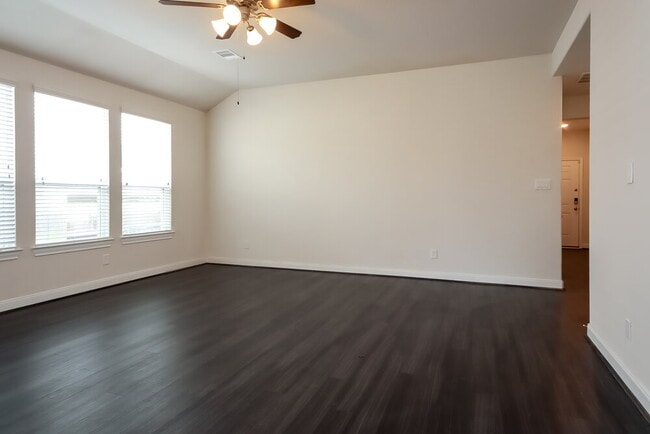 Building Photo - 24207 Prairie Glen Ln