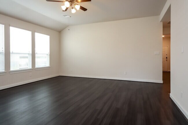 Foto del edificio - 24207 Prairie Glen Ln