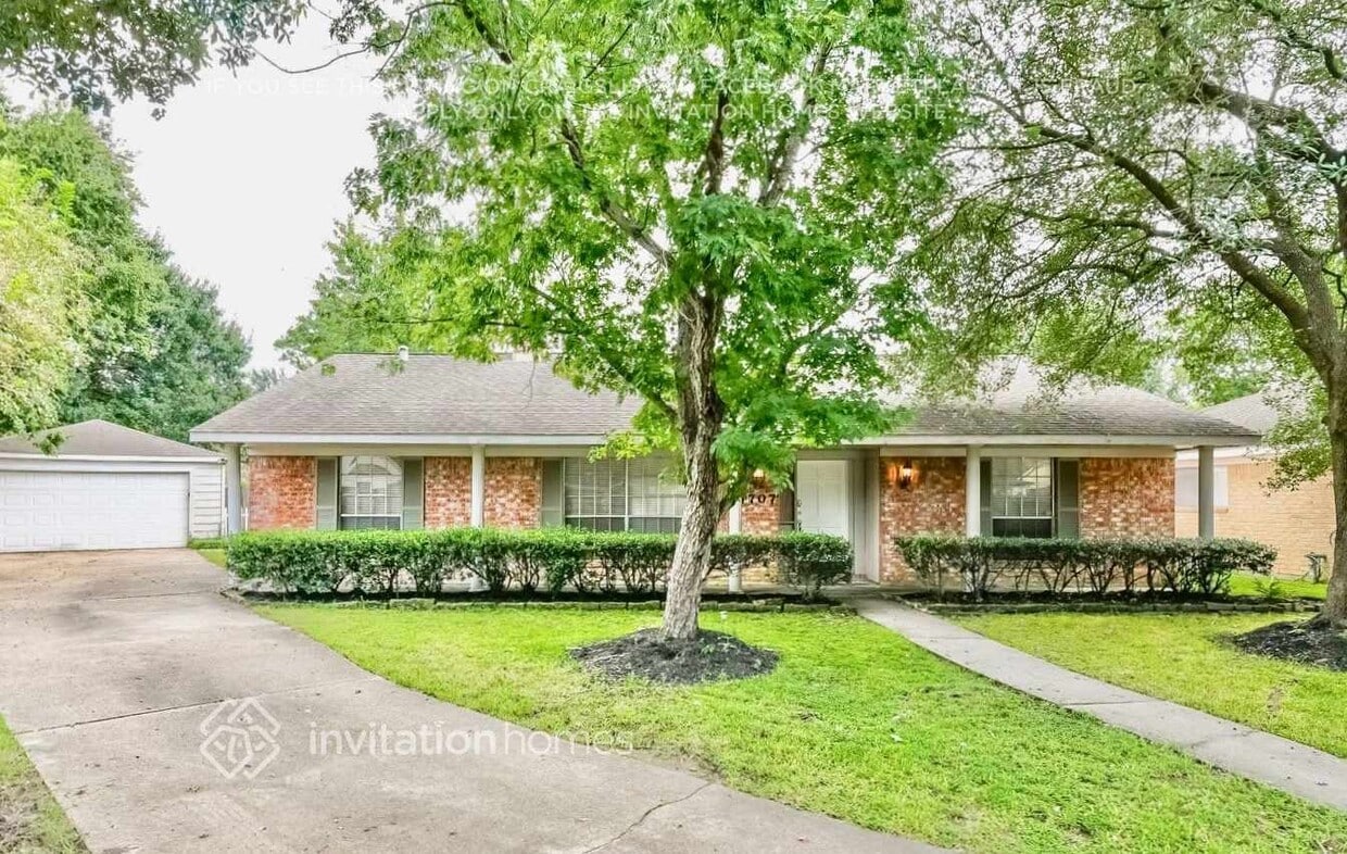 Primary Photo - 4707 Lost Oak Dr