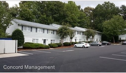 Primary Photo - 3302 N Elm St