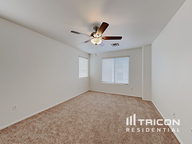 Foto del edificio - 5637 Dawn Falls St