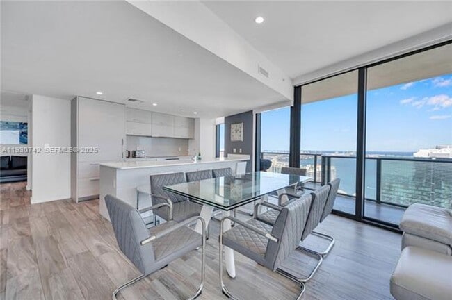 Photo - 1300 S Miami Ave Apartment