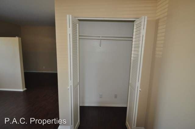 Foto del edificio - 5744 Colfax Ave