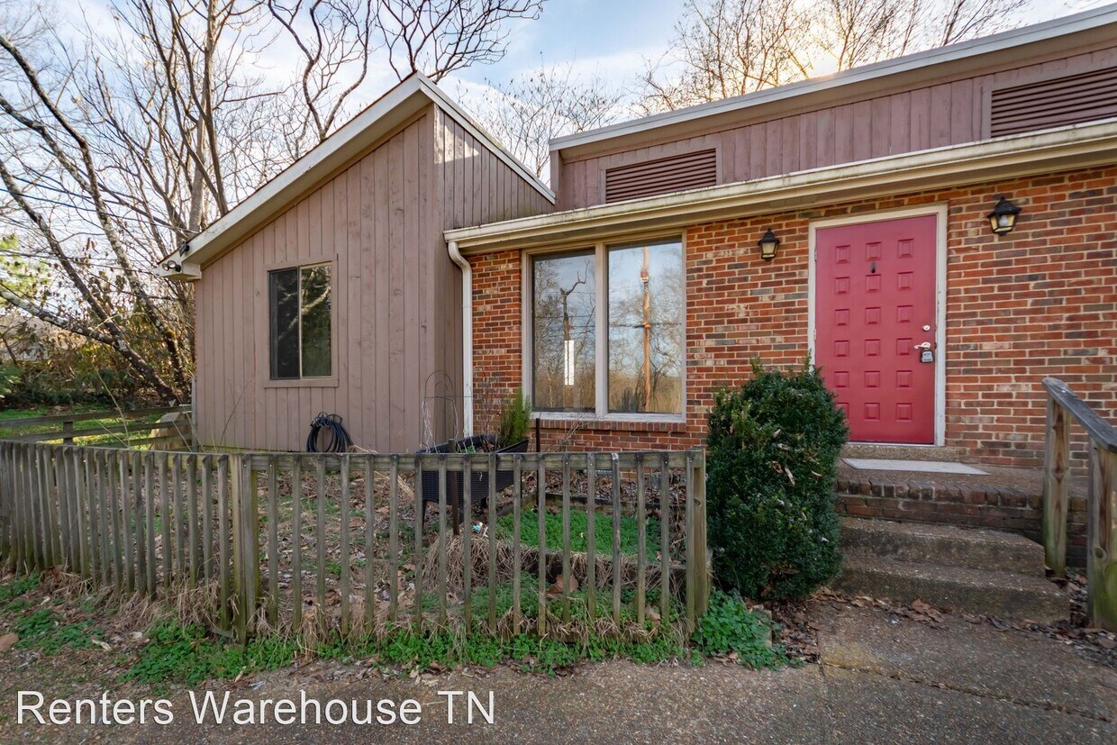 Primary Photo - 2 br, 1 bath House - 897 B Stirrup Drive