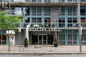 Building Photo - 1029 King St W