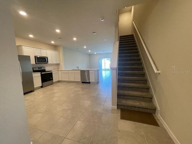 Foto del edificio - 1998 Canny Cv