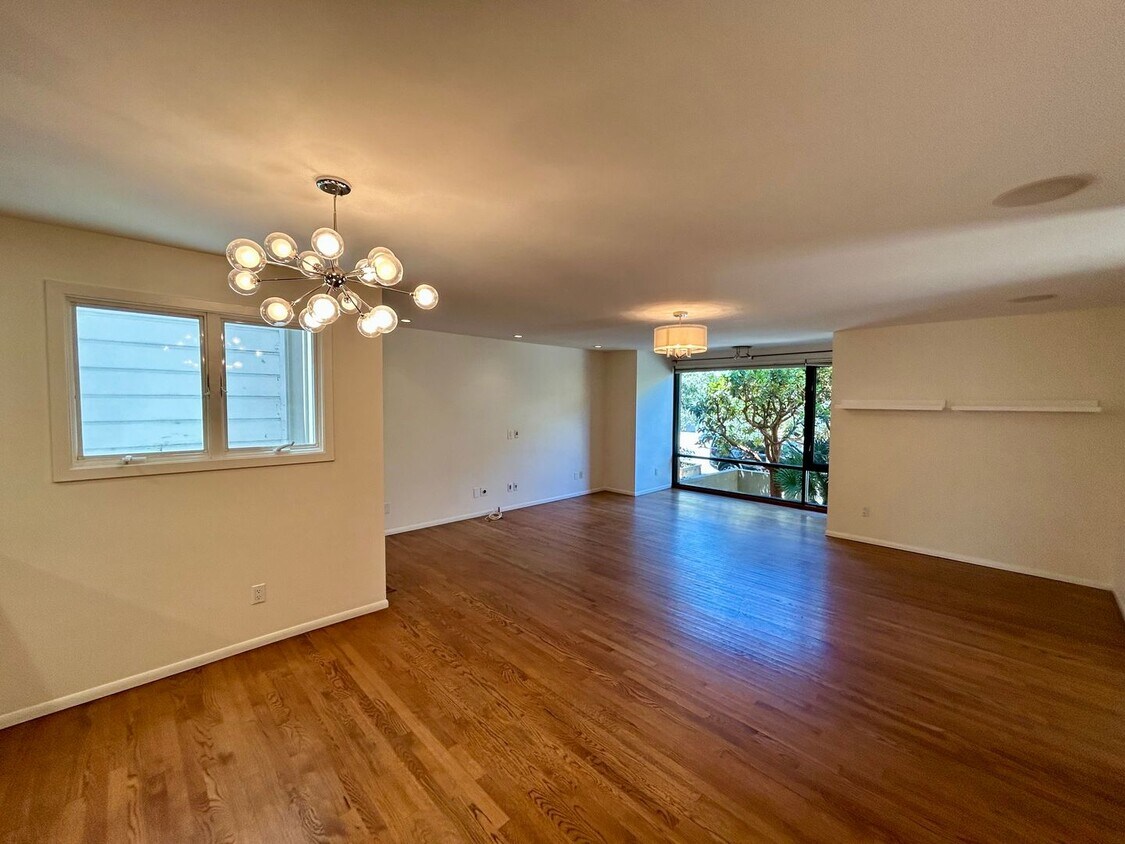 Foto principal - 3351 Clay St