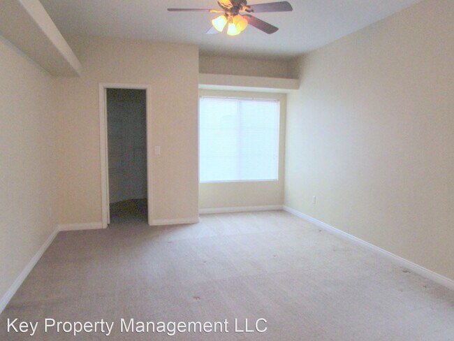 Building Photo - 8416 White Eagle Ave