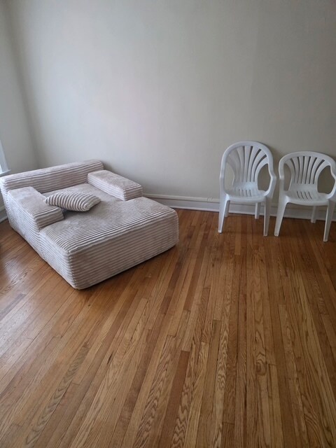 Foto del edificio - 7518 N Hoyne Ave