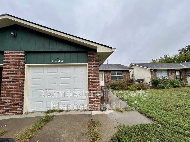 Primary Photo - 2444A Ousdahl Road