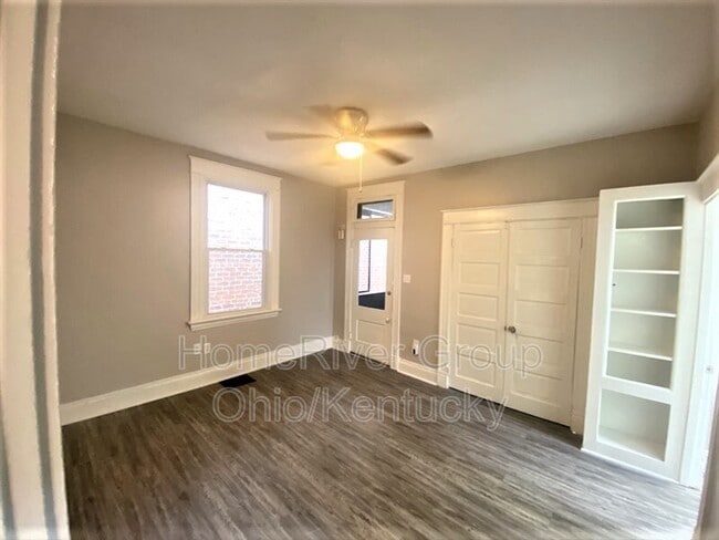 Building Photo - 1522 Holman St
