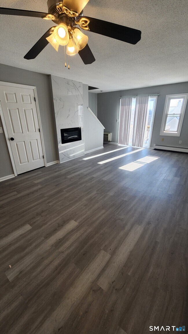 Building Photo - 173 Russo Ave