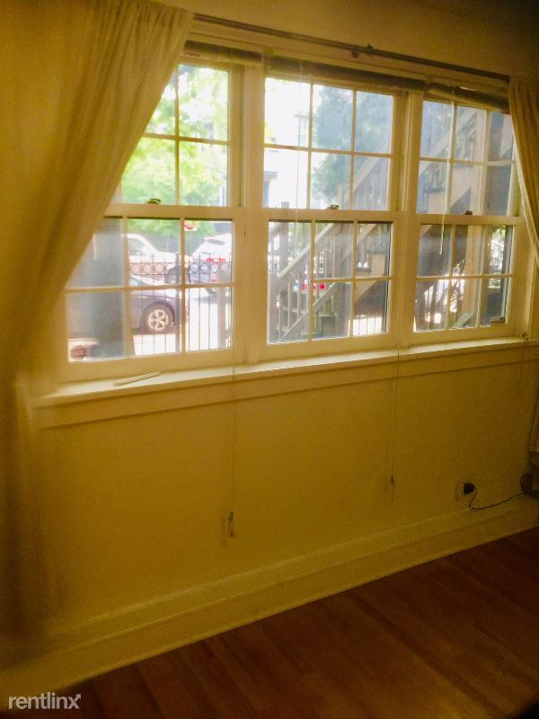 Foto del edificio - 1347 W Grand Ave.