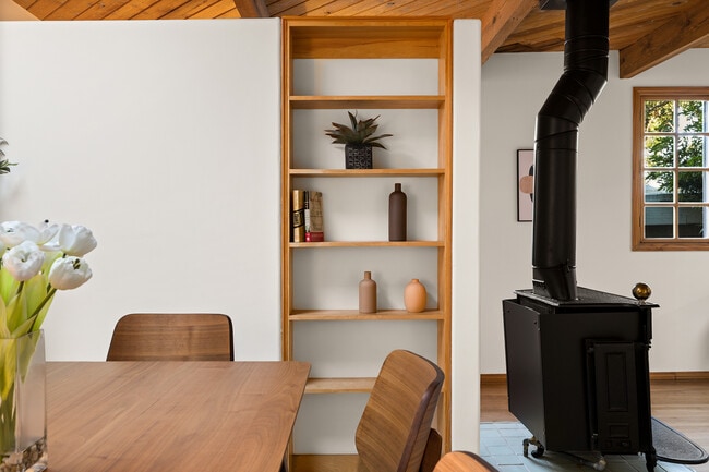 Foto del edificio - 3034 Valevista Trl