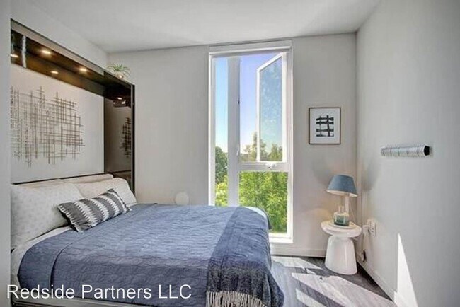Foto del edificio - 4528 44th Ave SW