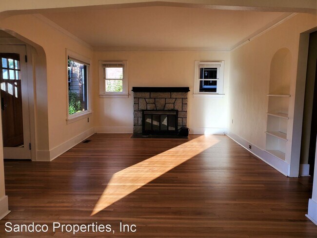 Foto del edificio - 3 br, 2 bath House - 3015 N 12th