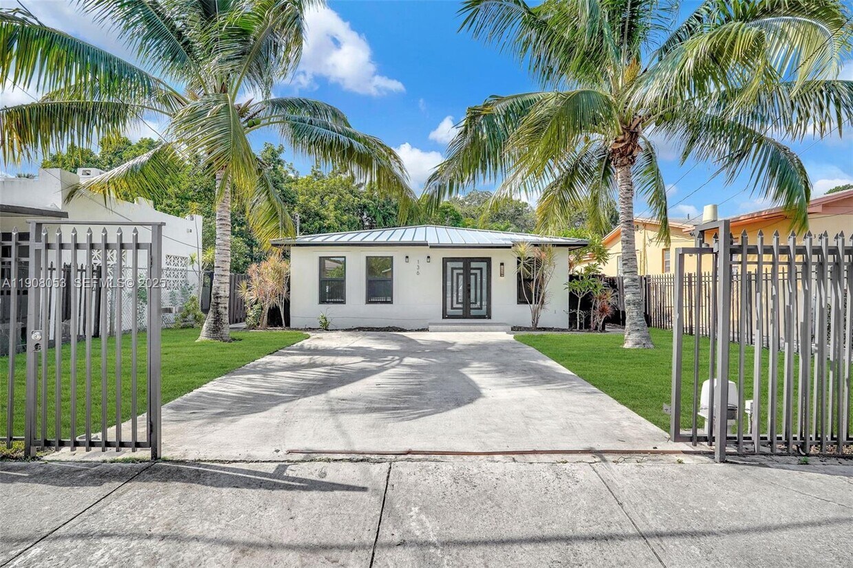 Photo - 136 NW 53rd St (Miami, FL)