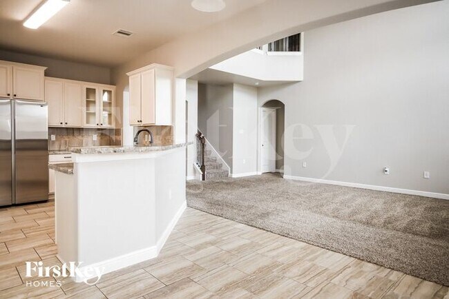 Foto del edificio - 10011 Thicket Park Ln