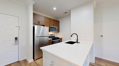 Interior Photo - Sullivan Place