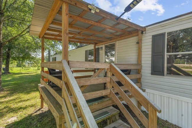 Foto del edificio - 106 County Road 3755