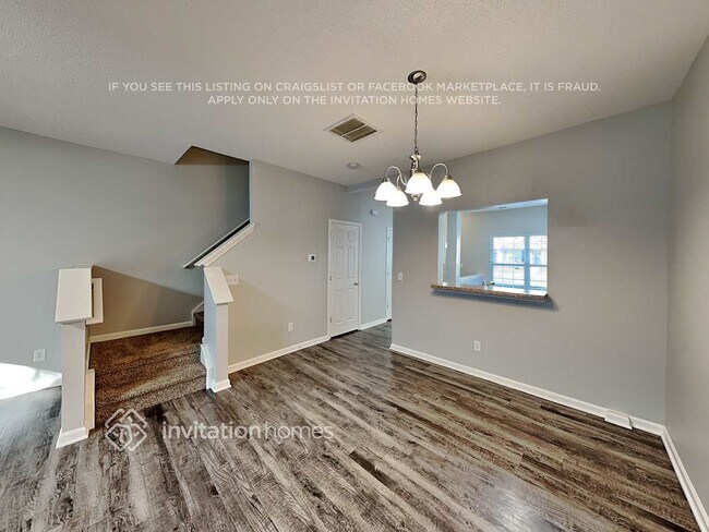 Foto del edificio - 8028 Stoneham Ct