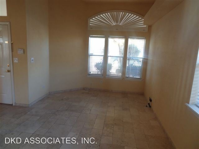 Building Photo - 3 br, 2.5 bath House - 10684 CORAL SANDS